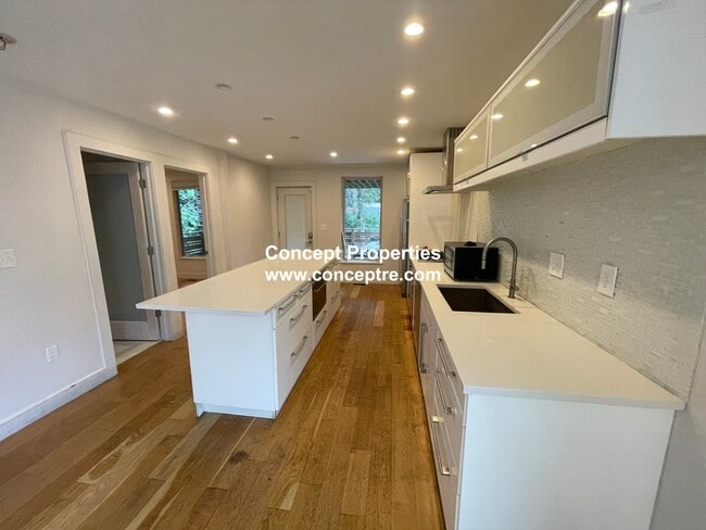 Photo - 39 Thornton St Unit 39