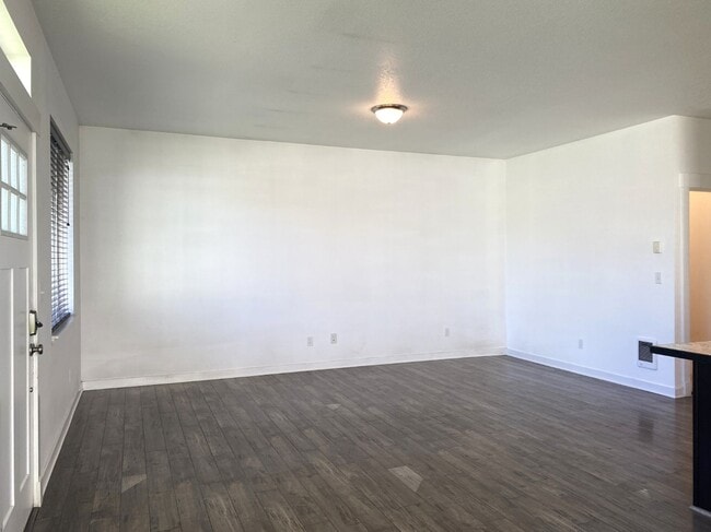 Photo - 1006 Chenowuth Unit A