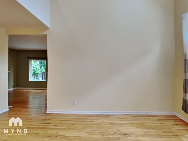 Photo - 24944 SE 43rd St