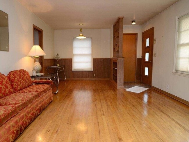 Photo - Spacious 4-Bedroom Ranch in District 66 with Walkout Basement & Mother-in-Law Suite