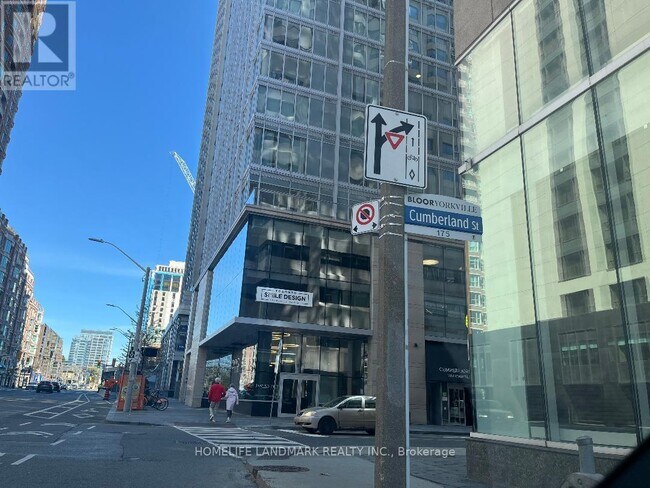 Photo - 188 Cumberland St Unit 1901