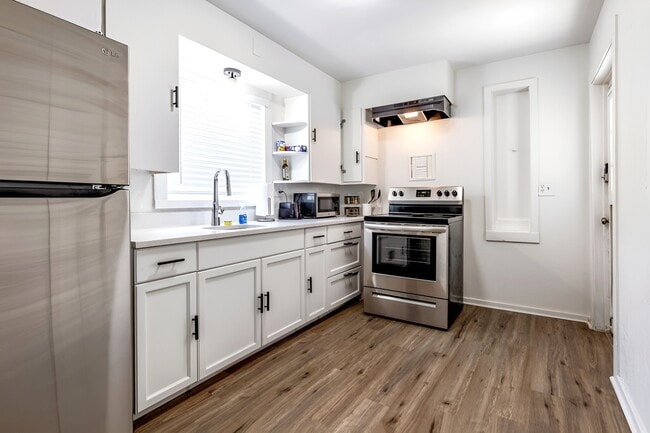 425 North - Your Downtown St. Pete Home