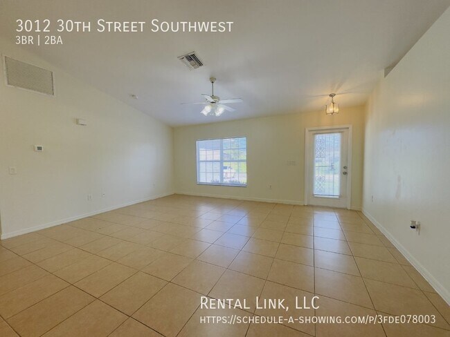 Photo - 3012 30th St SW