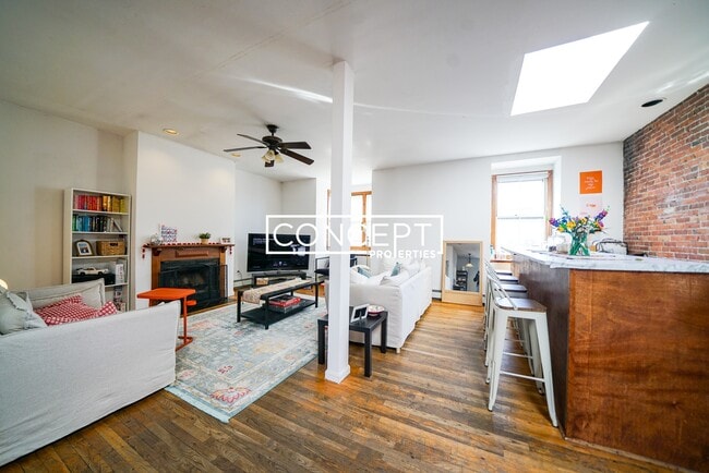 Photo - 486 Massachusetts Ave Unit 3