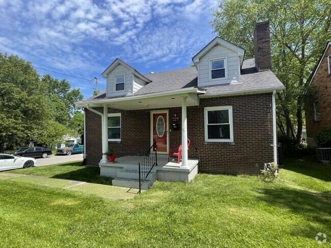 Building Photo - 667 E Loudon Ave Rental