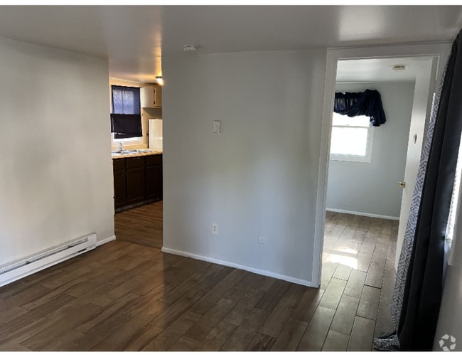 Building Photo - 6600 Parrish Ave Rental