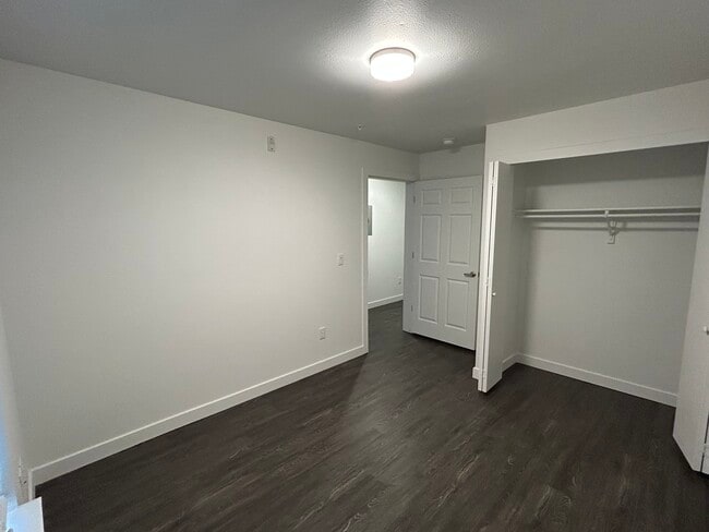 Bedroom - Hughes Station