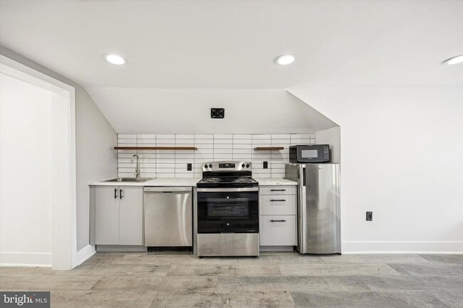 844 West Chester Pike