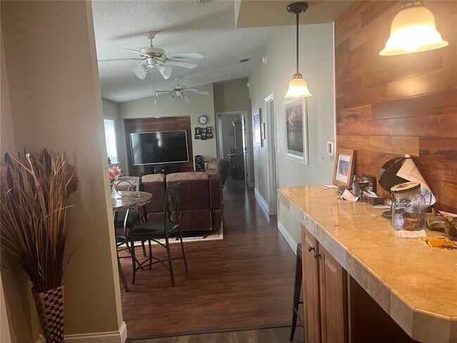 Photo - 1829 Nicaragua Way