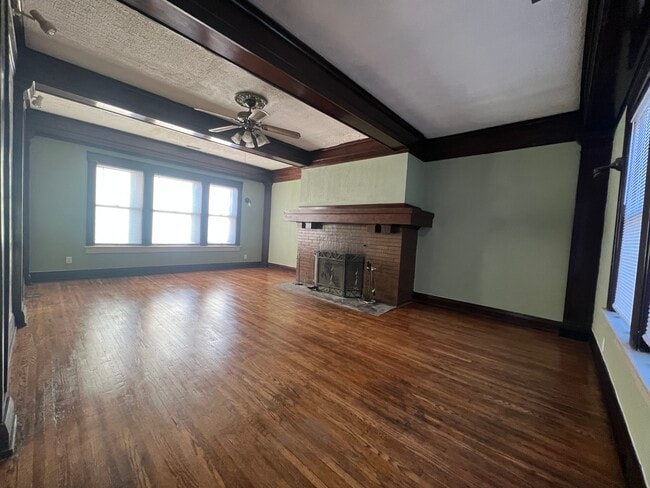 Photo - 417 W Columbia Ter Unit #2