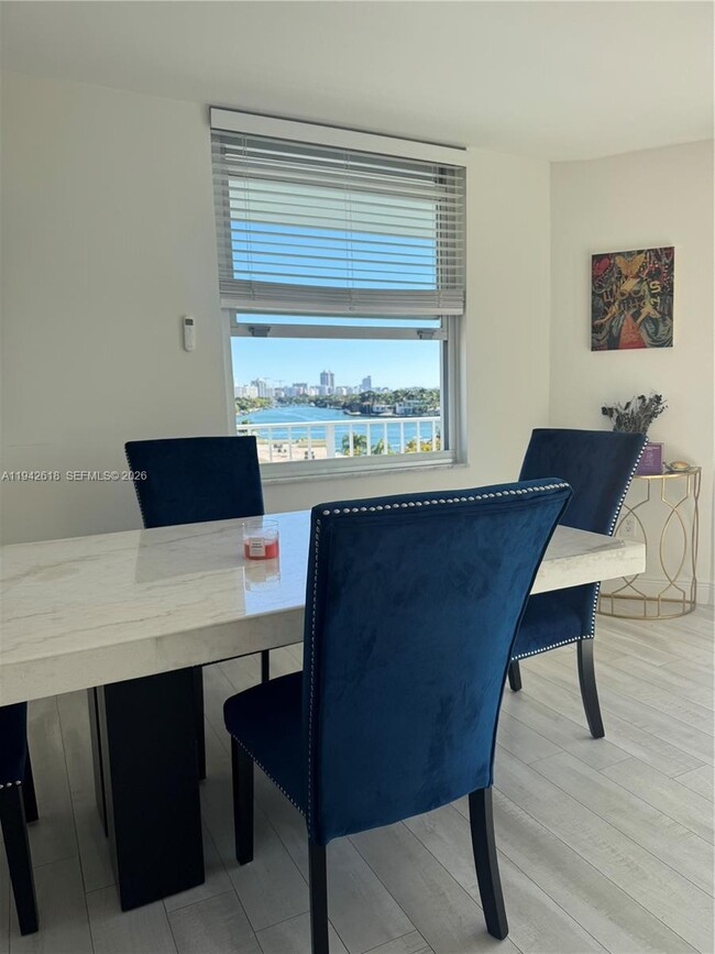 Photo - 6900 Bay Dr Unit 6D