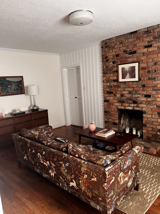 Photo - 1003 Marilyn Dr