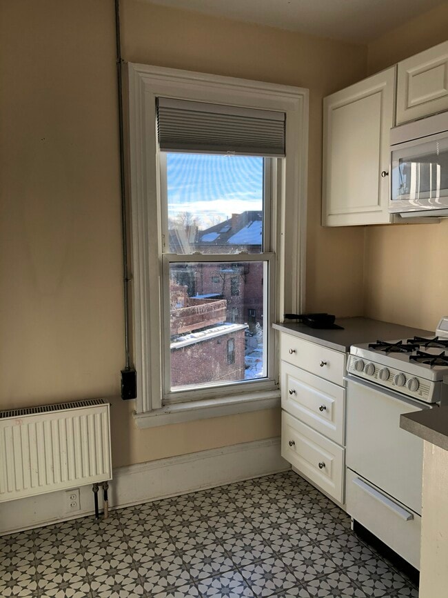 Photo - 612 Congress St Unit Apt 1