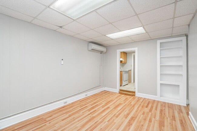 4806 Central Ave Pike