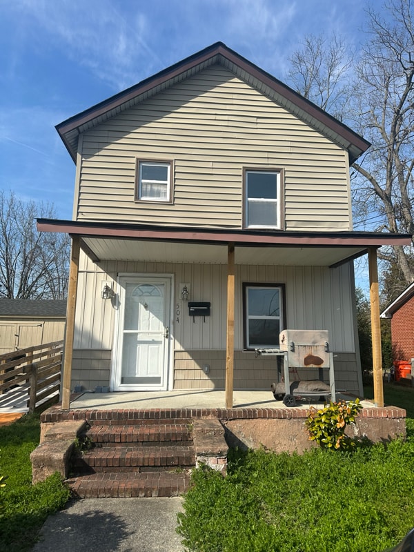 Photo - 504 Spellman St