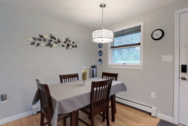 Photo - 104 Squannacook Rd