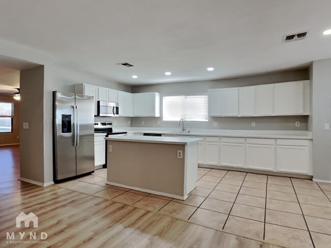 Photo - 11529 W Flores Dr