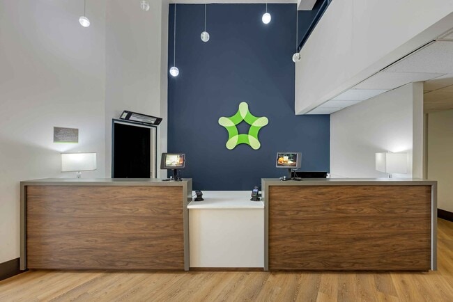 Photo - Furnished Studio-Trimark University Housin...