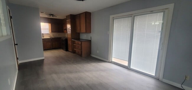 Photo - 3102 Magnolia St