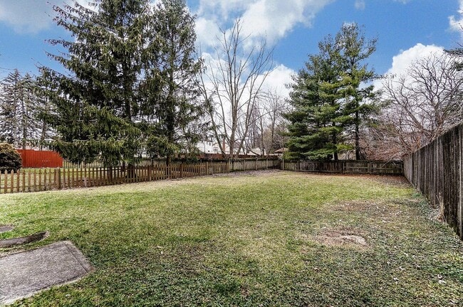 Photo - 7745 Stoneford Dr