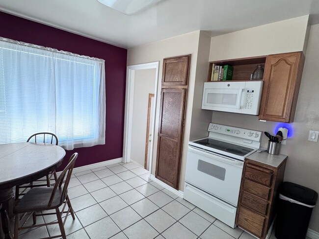 Photo - 1237 Cross St