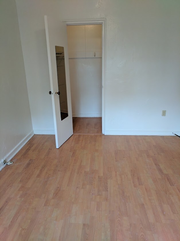 The Royal Plaza Rockwel Realty Leasing