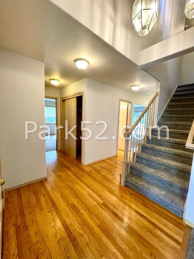 Photo - 4 Bedroom Single Family Home in Gig Harbor...