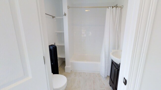 Photo - 42-44 Gorham Unidad Apartment #2