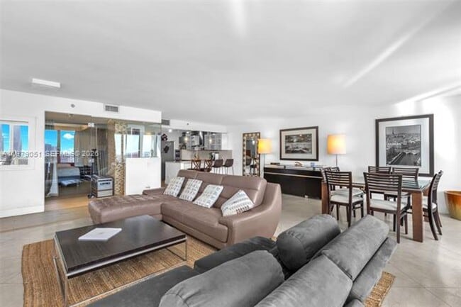 Photo - 1717 N Bayshore Dr Unit 1717 N Bayshore Dr # A-2654