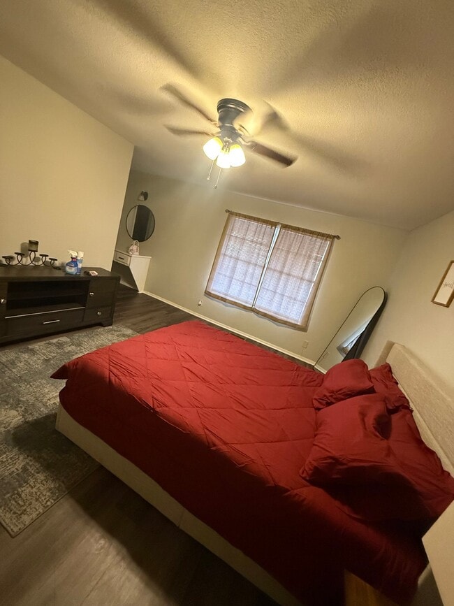 Photo - 1408 N Juniper Ave