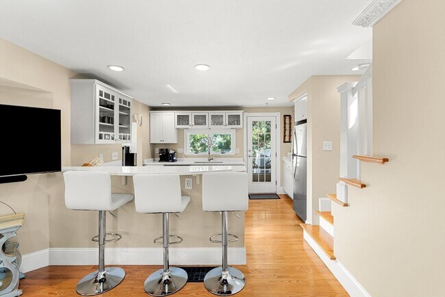 Photo - 84 Spring St