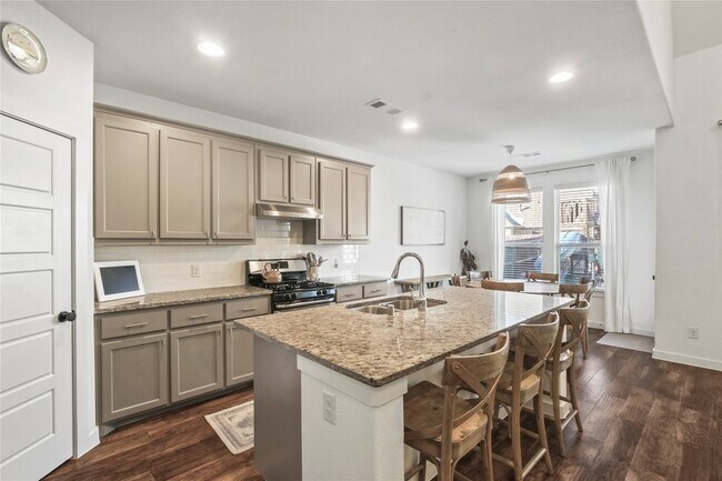 Photo - 1213 Glacier Ct