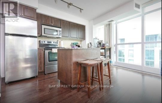 Photo - 215 Fort York Blvd Unit 1711