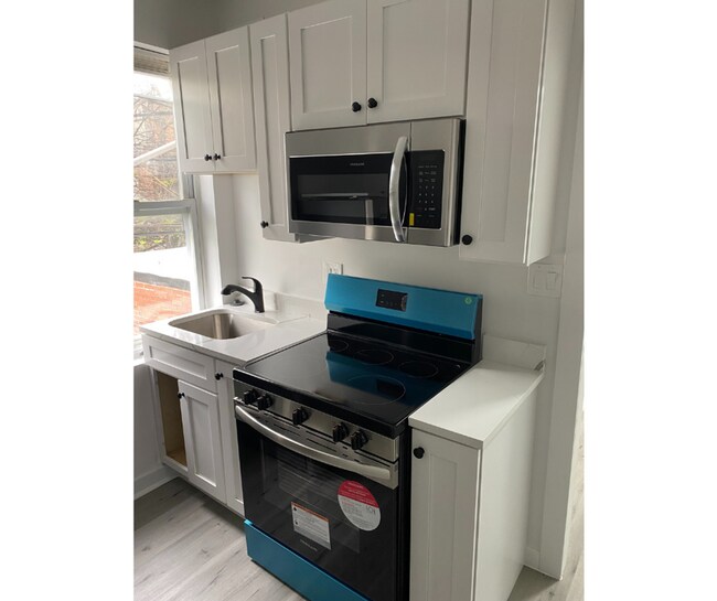 Photo - 710 N Fulton Ave Unidad 3A  Available 2 Bedroom Apartment  $1500