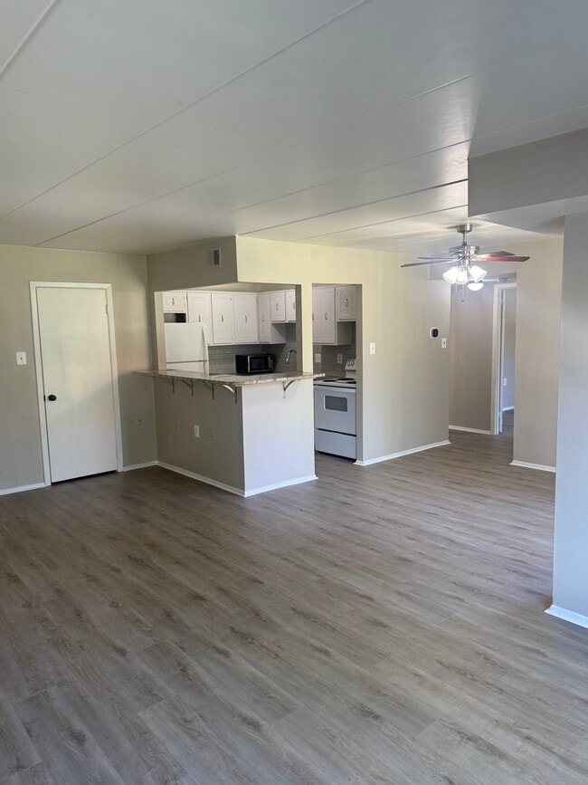 Photo - 125S Clubhouse Drive Unit 7