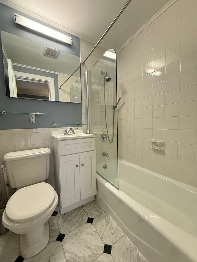 Photo - 119 Marlborough St