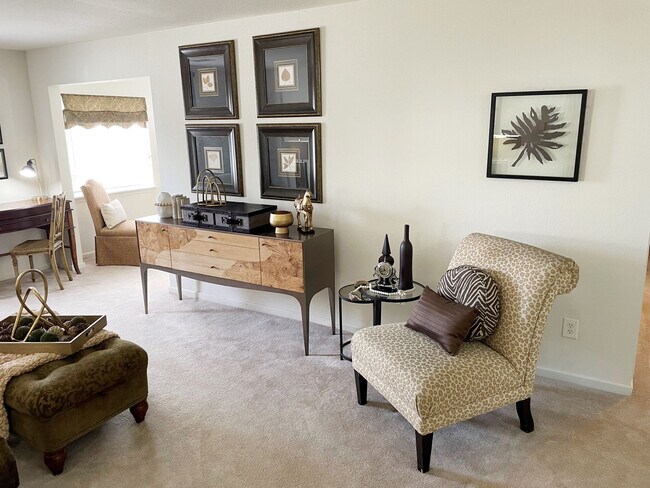 2BR, 2BA - 1,035SF Living Room