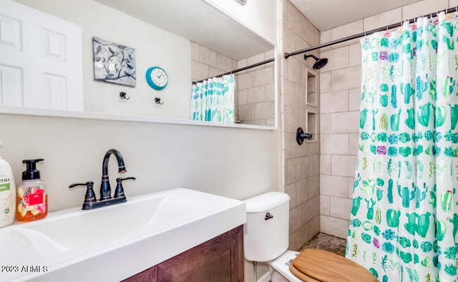 Photo - 1430 E Meadowbrook Ave