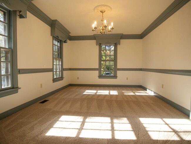 Photo - Beautiful home for rent minutes from the J...
