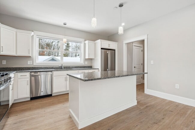 Photo - Green Hill Commons