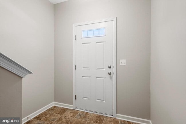 Building Photo - 303 Starry Way Dr