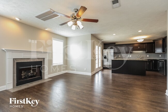 Photo - 1280 Eagle's View Dr