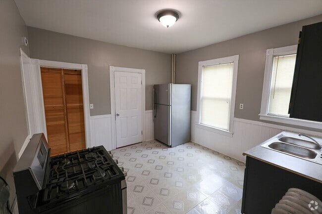 Building Photo - 69 Willowwood St Unit 1 Rental