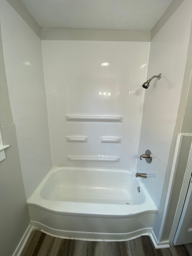 Photo - 1441 E Columbus St Unit C