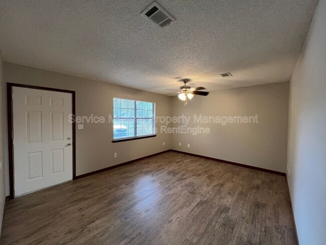 Photo - 4788 Landmark Ln