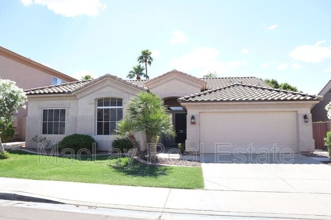 Building Photo - 3820 S Barberry Pl