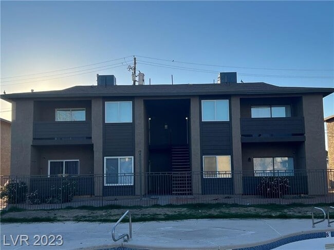 Building Photo - 2829 Wheelwright Dr Rental