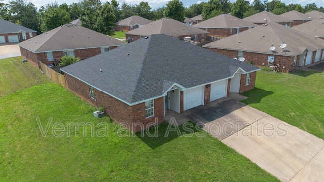 Photo - 256 Graystone Cir Unit 258