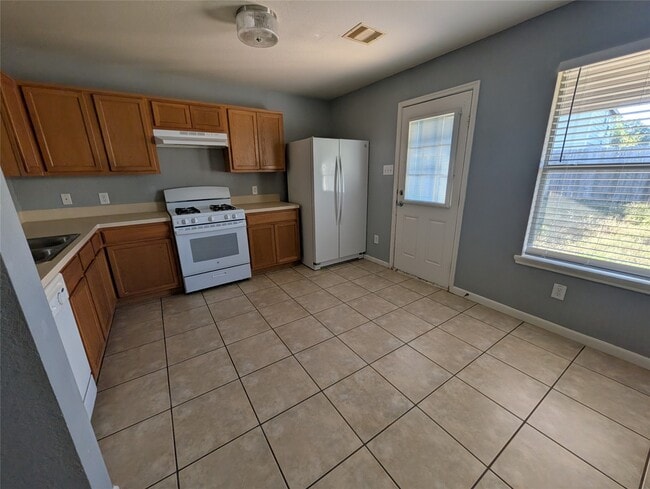 Photo - 8235 Wooded Terrace Ln