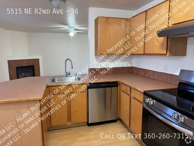 Building Photo - 5515 NE 82nd Ave Unit 36 Rental